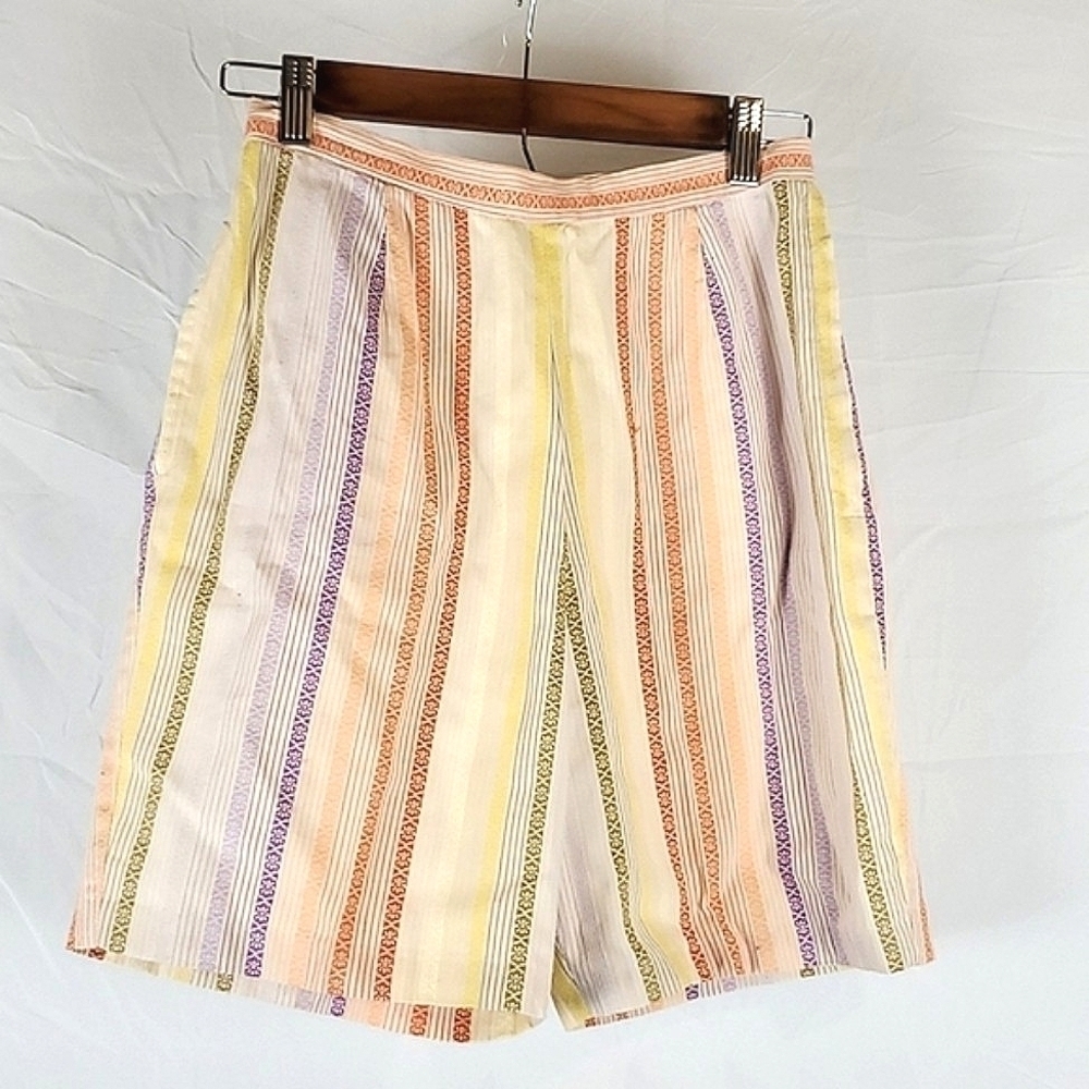 Vintage 70s Rainbow Striped Cottagecore Shorts‎